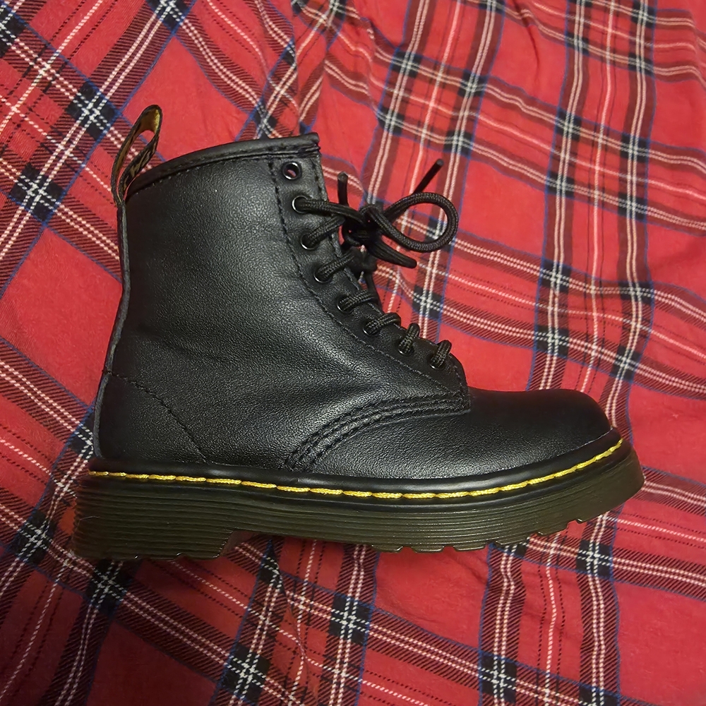 Doc Marten Toddler Size 7
